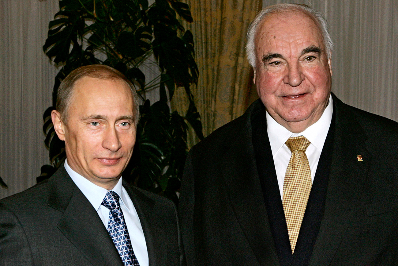 Vladimir Poutineet Helmut Kohl en 2006.