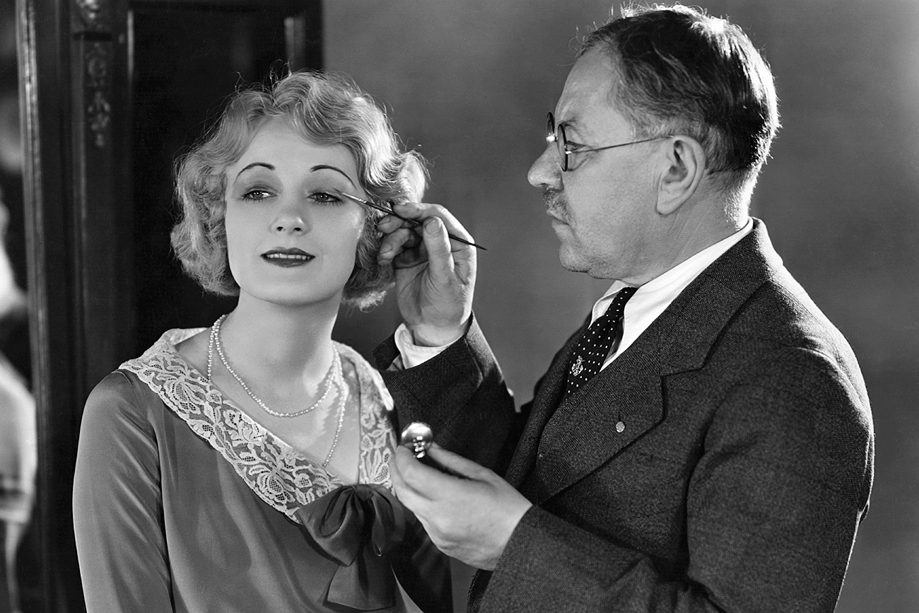 Max Factor con Josephine Dunn.