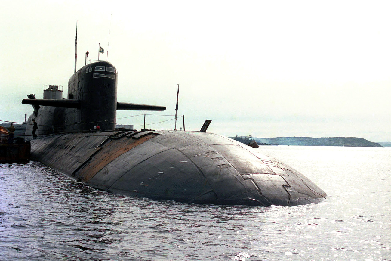 The Russian nuclear submarine Novomoskovsk is seen docked in Severomorsk, 1998.