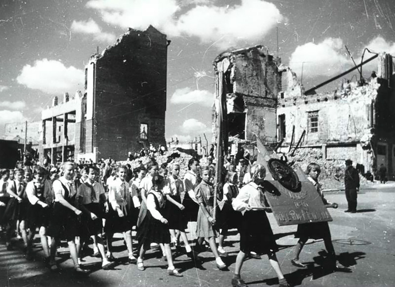 Another mode of self-expression for high school students, starting in the 1960s, was the length of the school dress. Skirts, regardless of the cut, became increasingly—and frighteningly—short.