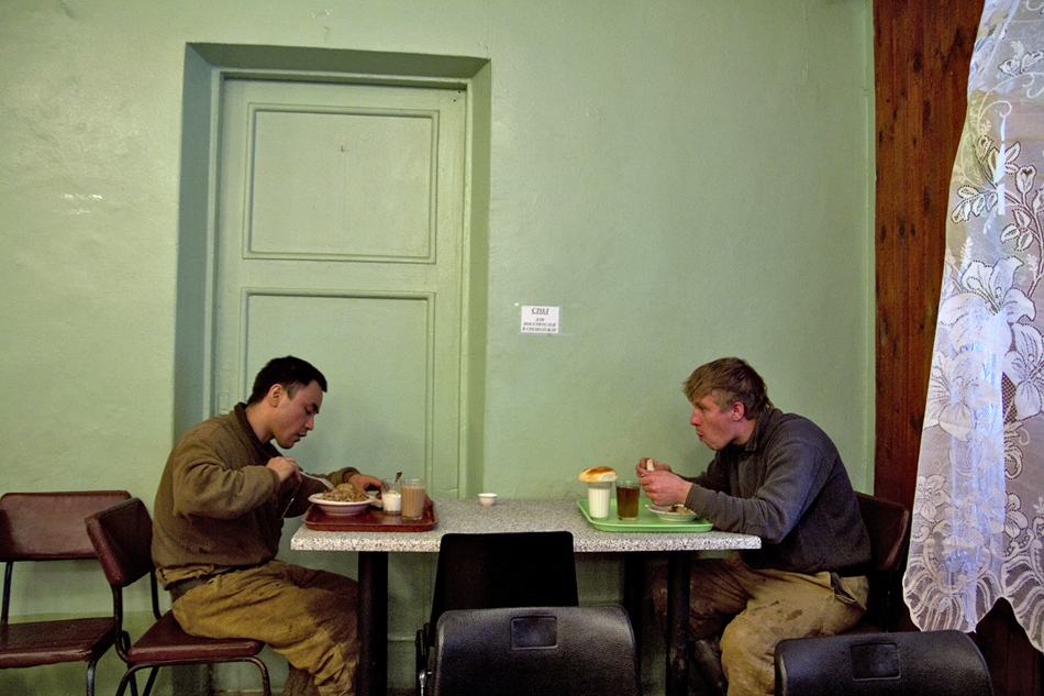 The workers&rsquo; canteen at the Berezovsky deposit. A three-course lunch can cost 100-150 rubles ($2.5-4).