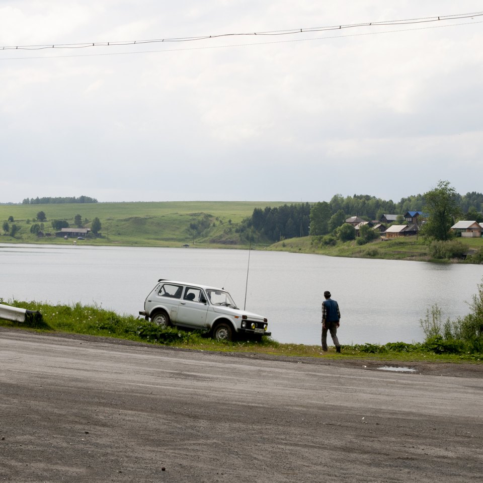 The mouth of the Shaytanka river used to operate a wharf from which barges packed with iron would depart in spring. Here also was one of two harbors on the Chusovoy river for barges (the other was in the village of Ust-Utka). 