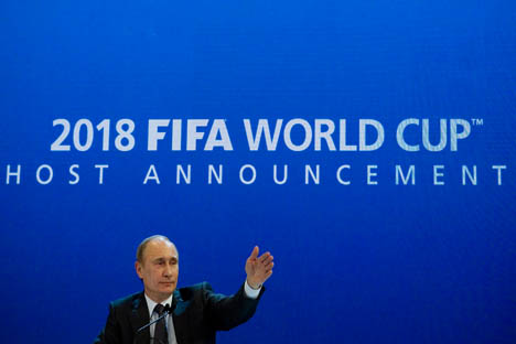 Pútin assinou lei que prepara o país para eventos esportivos em 2017 e 2018 Foto: AP