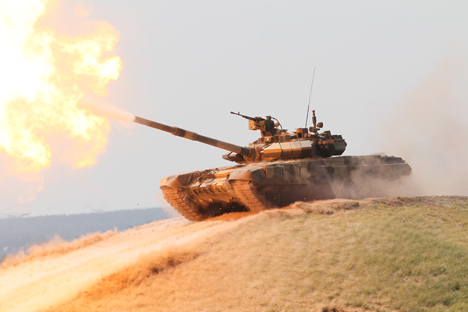 “O valor do tanque está em seu poder de fogo, capacidade de manobra e robustez”, Vladímir Pútin Foto: RIA Nóvosti