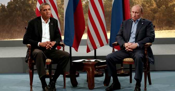Apesar dos recentes atritos, Pútin (dir.) garante que EUA e Rússia compartilham interesses importantes Foto: Reuters