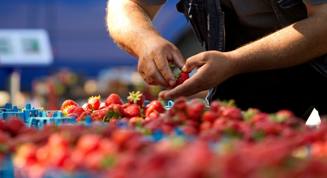 Mercados russos oferecem grande quantidade de produtos tradicionais das repúblicas da ex-União Soviética Foto: Reuters