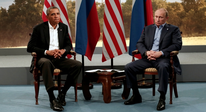 Autoridades de Moscou estão decepcionadas com a decisão do presidente dos EUA, Barack Obama (esq.), de cancelar o futuro encontro com o presidente russo (dir.) durante a próxima cúpula do G20, em setembro Foto: Reuters