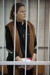 Tribunal de Murmansk decidiu pela prisão, por dois meses, dos oito ativistas do Greenpeace que faltavam depor – entre eles, a brasileira Ana Paula Maciel Foto:site oficial do Greenpeace