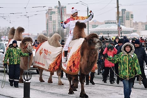 O “camelo olímpico” havia sido selecionado em um concurso na véspera Foto: RIA Nóvosti
