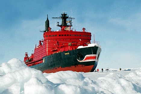 Em operação há mais de meio século, quebra-gelos já forma usados para fins militares, transporte e cruzeiros marítimos Foto: ITAR-TASS