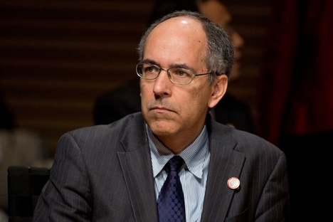 Para Carlos Cozendey, o fundo comum Acordo de Contingência de Reservas (ACR) em nenhum momento se colocará em ‘oposição’ ou será ‘concorrente’ ao Fundo Monetário Internacional (FMI) Foto: Getty Images/Fotobank
