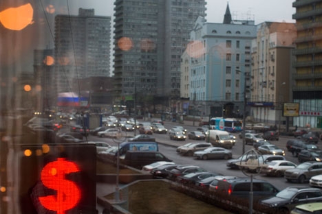 Governo anunciou que incluirá propostas de economistas independentes no plano anticrise Foto: AP