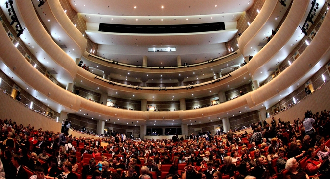 Sala de espetáculos do Teatro de Ópera e Balé de Vladivostok inaugurada no último dia 18 Foto: Vitáli Ankov/RIA Nóvosti Foto: RIA Nóvosti