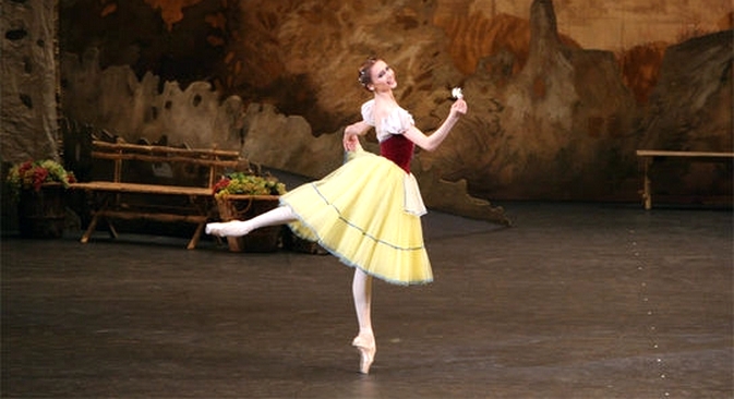 No repertório moscovita há 170 anos, “Giselle” é cartão de visita da companhia Foto: Damir Iussupov/Teatro Bolshoi