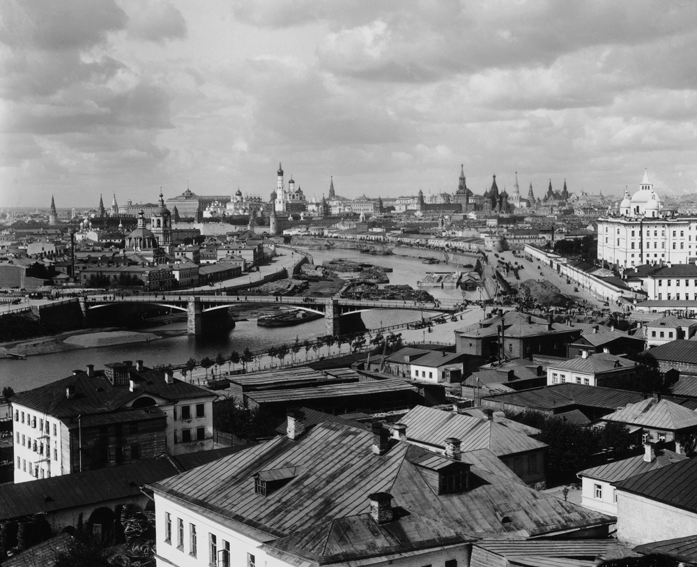 Piotr Pavlov. Panorama de Moscou nos anos 1890 e 1990