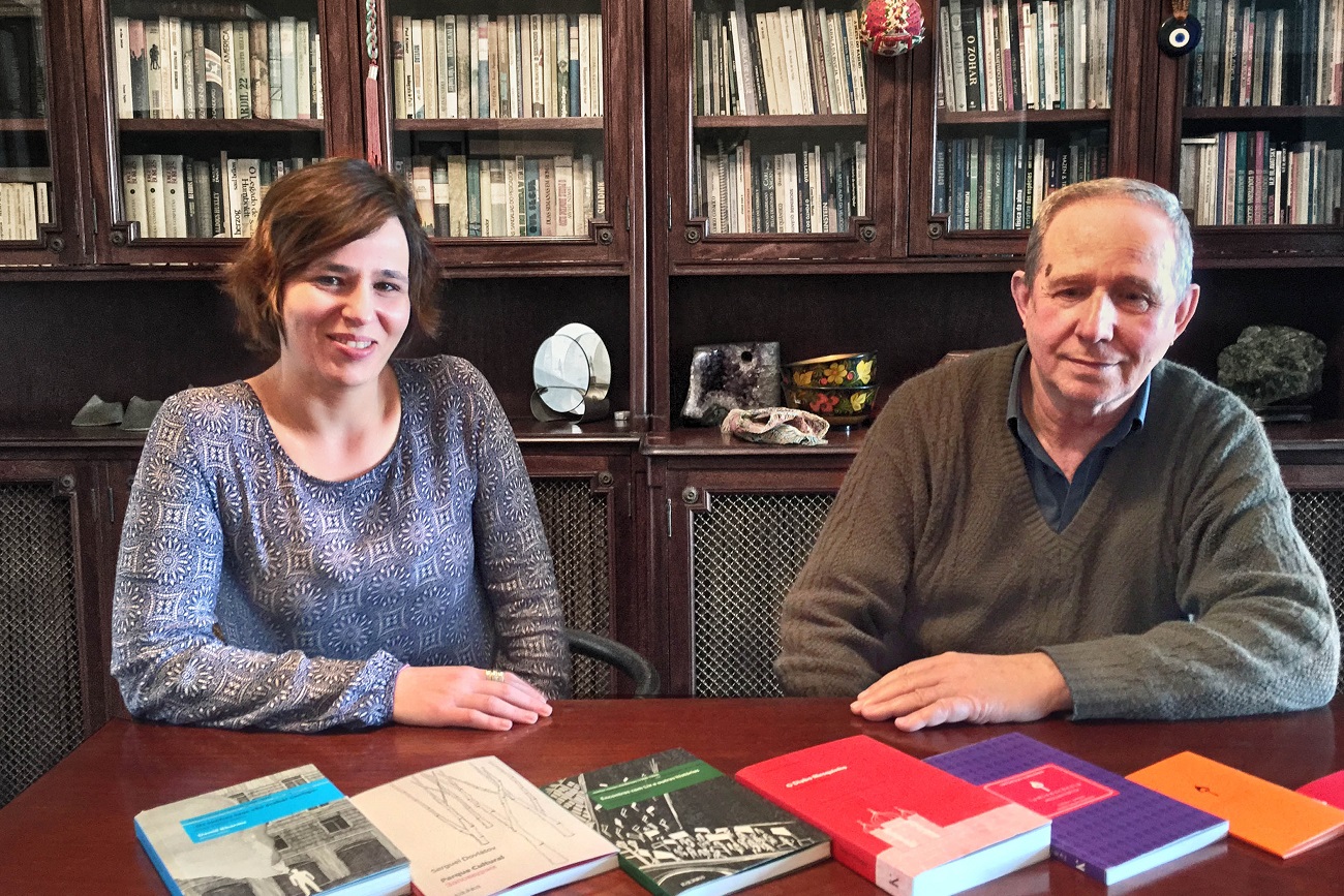 Daniela, 40, e Moissei Mountian, 69, fundadores e parceiros editoriais da 'Kalinka'.