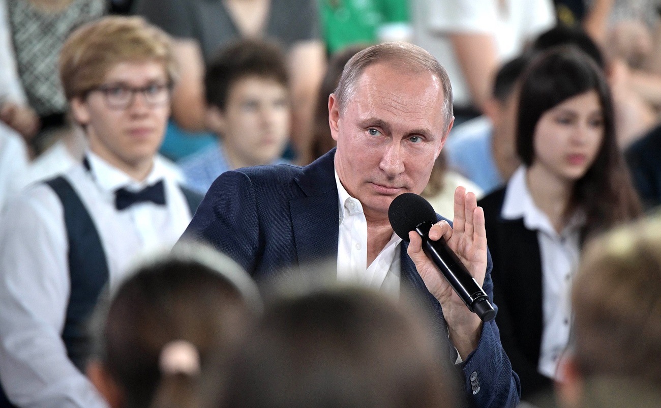Владимир Путин отговори на въпроси на децата - и каза повече, отколкото обикновено споделя с журналистите.