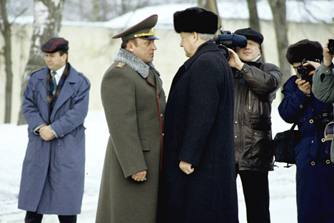 Eine der wichtigsten Figuren der Jelzin-Zeit, Pawel Gratschow starb am Sonntag im Alter von 64 Jahren. Foto: RIA Novosti. 