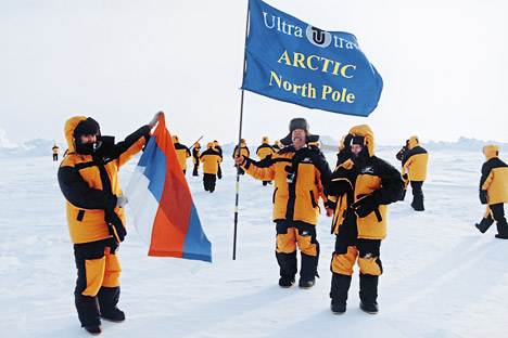 Russische Forscher machen auch Expeditionen mit Touristen zum Nordpol. Foto: RIA Novosti