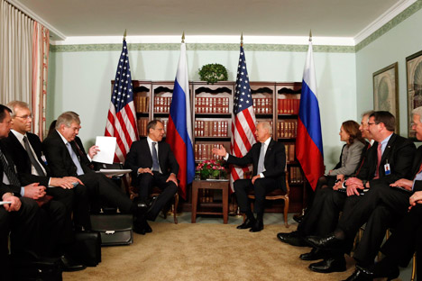 epuis les tribunes de la conférence, Lavrov et Biden ont évoqué l’état des relations russo-américaines. Crédit photo : AP