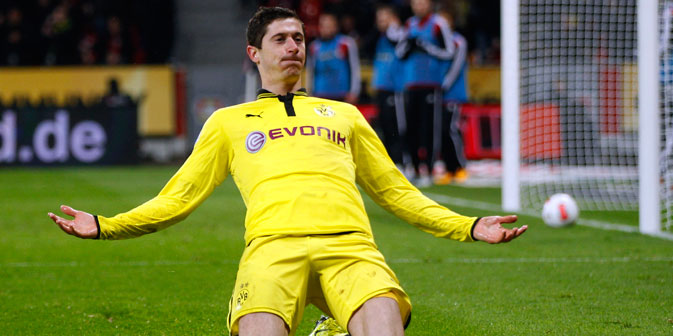 Die Gerüchte über Lewandowskis Abschied von Borussia wurden zum Ende der Saison, insbesondere nach dem verlorenen Champions-League-Finale, lauter, da der Vertrag des Polen nur noch bis Juni 2014 gültig ist.  Foto: Reuters