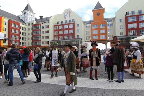 Die Einweihungsfeierlichkeiten des deutschen Dorfes im September. Foto: Igor Kuraschow/Rossijskaja Gaseta