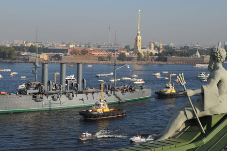 Das legendäre Kriegsschiff "Aurora" wird zurzeit instandgesetzt.  Foto: Jurij Belinskij/TASS