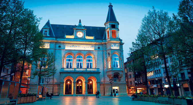 Als Ballsaal hatten die Organisatoren des russischen Balls Neujahr 2014 die prächtigste Location der Hauptstadt ausgewählt: den Cercle Municipal de la Ville de Luxembourg. Foto: Shutterstock/Legion-Media