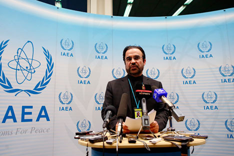 Reza Najafi, der Iran-Botschafter bei der Internationalen Atomenergie-Organisation (IAEO) während der Pressekonferenz in Wien am 4. März 2015.  Foto: Reuters