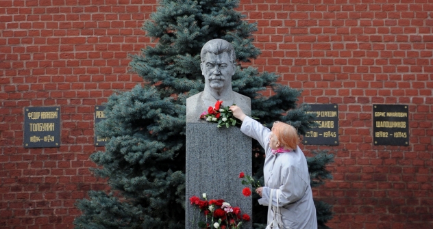 Some older communists still revere Stalin and use his image at their protests. Source: AFP / East News