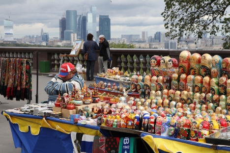 Typical Russian souvenirs include nesting dolls (matryoshki) and models of St. Basil’s. Pictured: View Point at the Vorobyovy Gory (Sparrow Hills) in south-west Moscow. Source: RIA Novosti / Vladimir Fedorenko