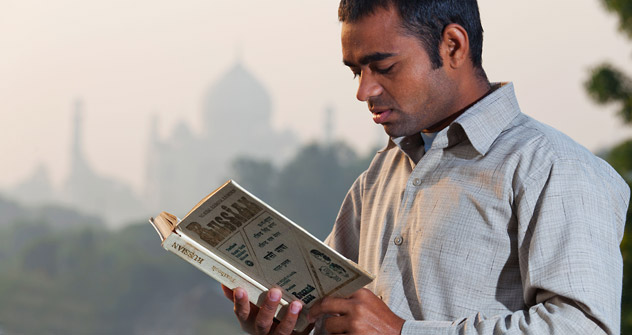 An Indian student reading a Russian textbook. Source: Alamy / Legion Media