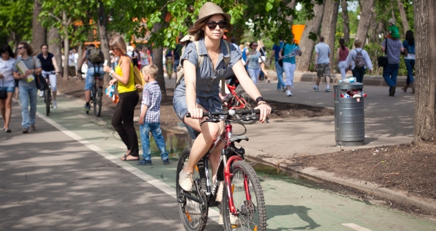 Moscow's Gorky Park has four facilities where you can rent bicycles. Source: Gorky Park / Press Photo