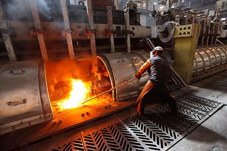 With Russia's accession to WTO the steelmakers anticipate tough competition, anti-dumping investigations, and a reduction in steel exports and raw materials consumption. Source: Reuters / Vostock Photo 
