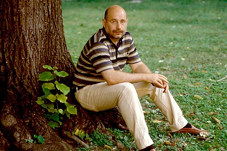 Russia's prominent writer Boris Akunin. Source: Leemage / East News 