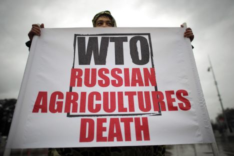 Protestos contra a adesão russa à OMC não conseguiram impedir que a Duma de Estado ratificasse o protocolo Foto: AFP / East News