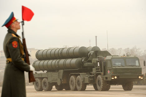 Moscow’s refusal to deliver the S-300 missile system brought about the lawsuit from Iran. Pictured: A Russian surface-to-air missile system S-300 PMU2 Favorit rolls during a rehearsal of the Victory Day Parade in Alabino, outside Moscow, on April 18,