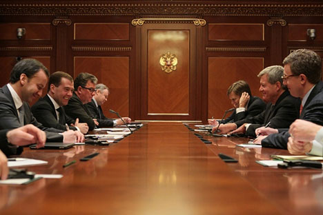 U.S. Ambassador in Russia Mikhail McFaul with politicians from Russia and USA. Source: m-mcfaul.livejournal.com 