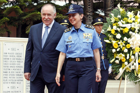 Viktor Ivanov strolls with Nicaragua Police Director (R) Aminta Granera in Managua. Source: ITAR-TASS.