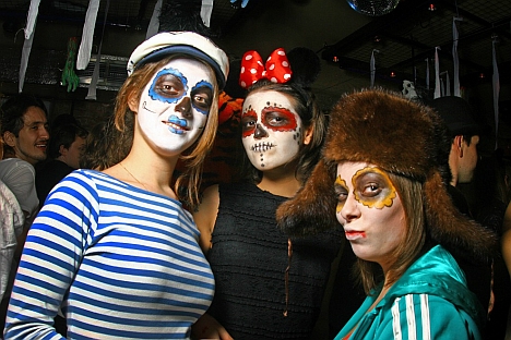 Only one in twenty Russians plans to celebrate Halloween, according to public opinion poll. Source: Prokhor Kolosov