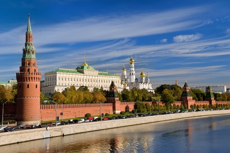 Greenpeace testou amostras do rio Moscou recolhidas em junho de 10 localidades ao sul do Kremlin de Moscou Foto: Lori / Legion Media