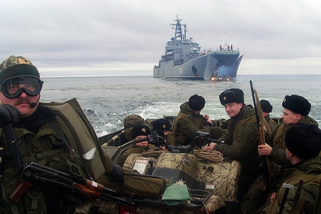 Medida prevê instalação de unidades militares e de guarda costeira Foto: Ministério da Defesa da Rússia / Press Photo