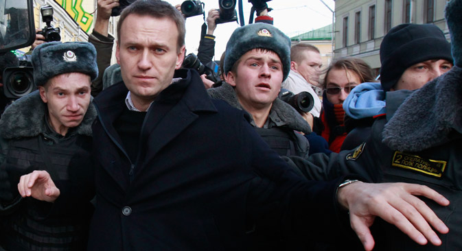 Once again, Russia's anti-corruption campaigner Alexei Navalny is faced with criminal charges of embezzlement and laundering. Source: Reuters / Vostock Photo