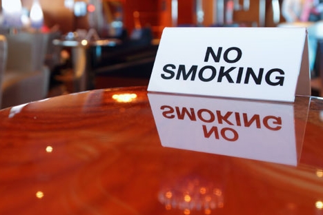 The anti-tobacco bill proposes a phased ban (3-5 years) on smoking in all public places, including bars, restaurants, hospitals, hotels, and even apartment stairwells. Source: Lori / Legion Media