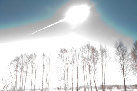 Each year, tens of thousands of tons of meteorites fly into the Earth's atmosphere, but they mostly burn up in Earth's atmosphere, according to scientists. Source: Marat Akhmetvaleev / marateaman.livejournal.com