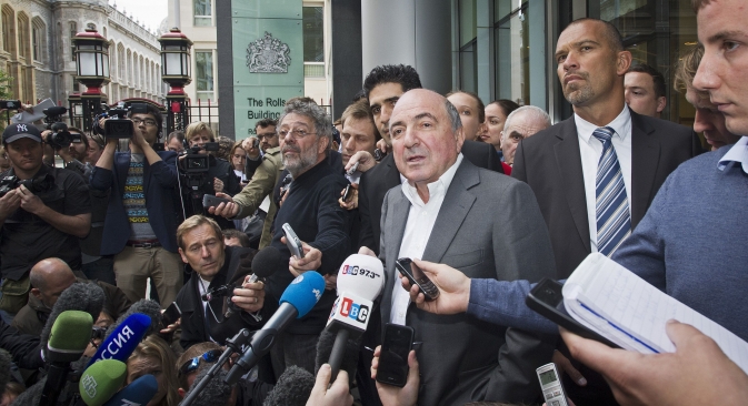 Russian oligarch Boriz Berezovsky speaking to the media after his trial with billionaire Roman Abramovich in London. Source: Rex Features / Ben Cawthra