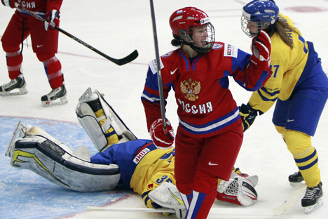 Alexandra Vafina: “We don’t take our helmets off to fight”. Source: Reuters