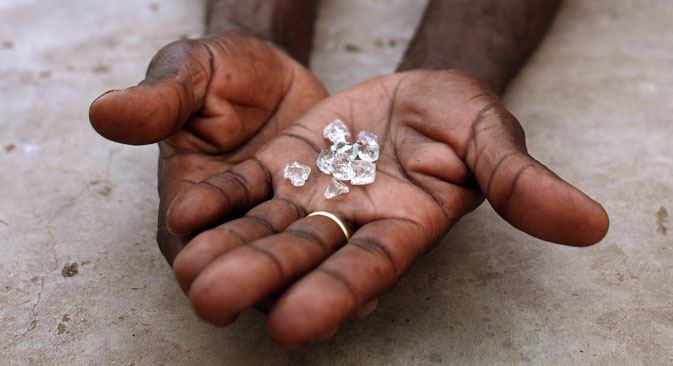 Russia's diamond giant ALROSA is going to step up its collaboration with its African counterparts. Source: Reuters