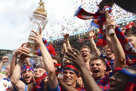 Pela quarta vez em sua história e a uma rodada do fim do torneio, o CSKA Moscou conquistou o título russo de futebol da temporada 2012/2013 Foto: AP