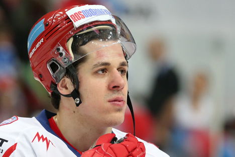 Russian NHL star Evgeni Malkin during the tournament "Cup of the first channel." Source: Grigory Sokolov / RIA Novosti